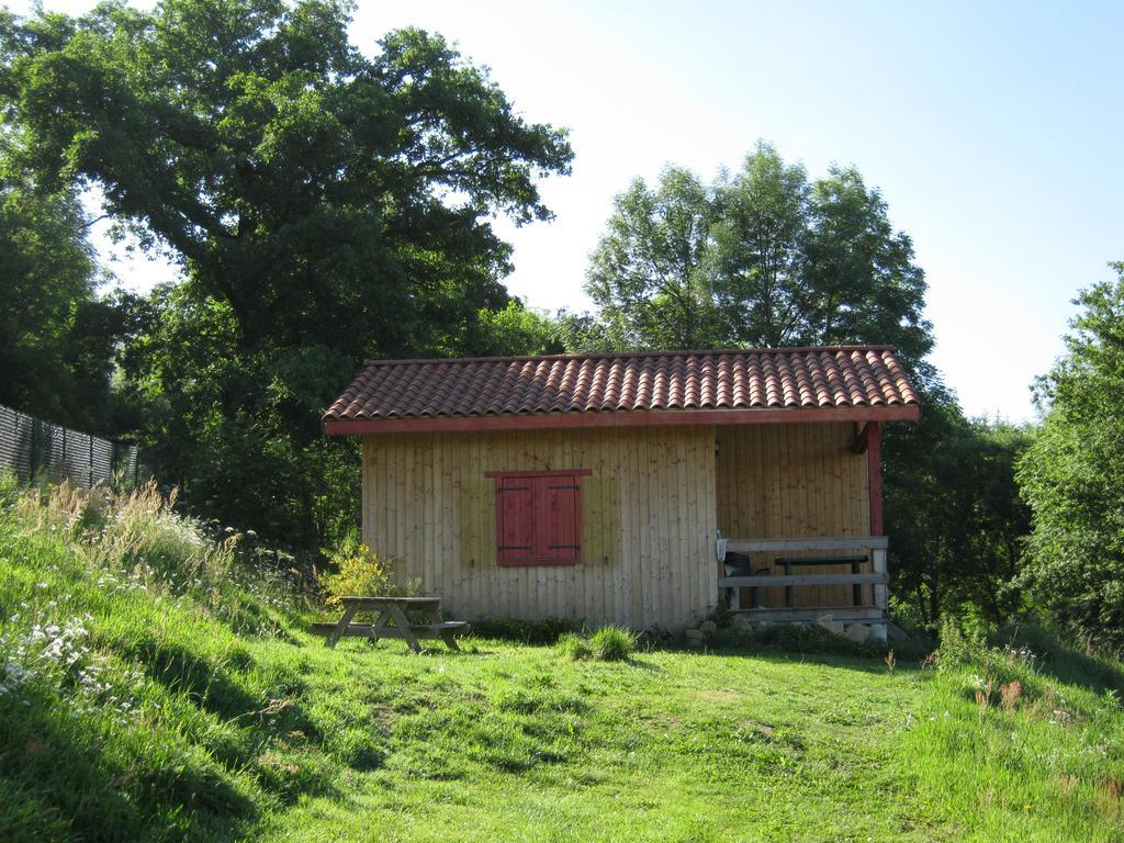Camping Le Montbartoux Vollore-Ville Exterior foto