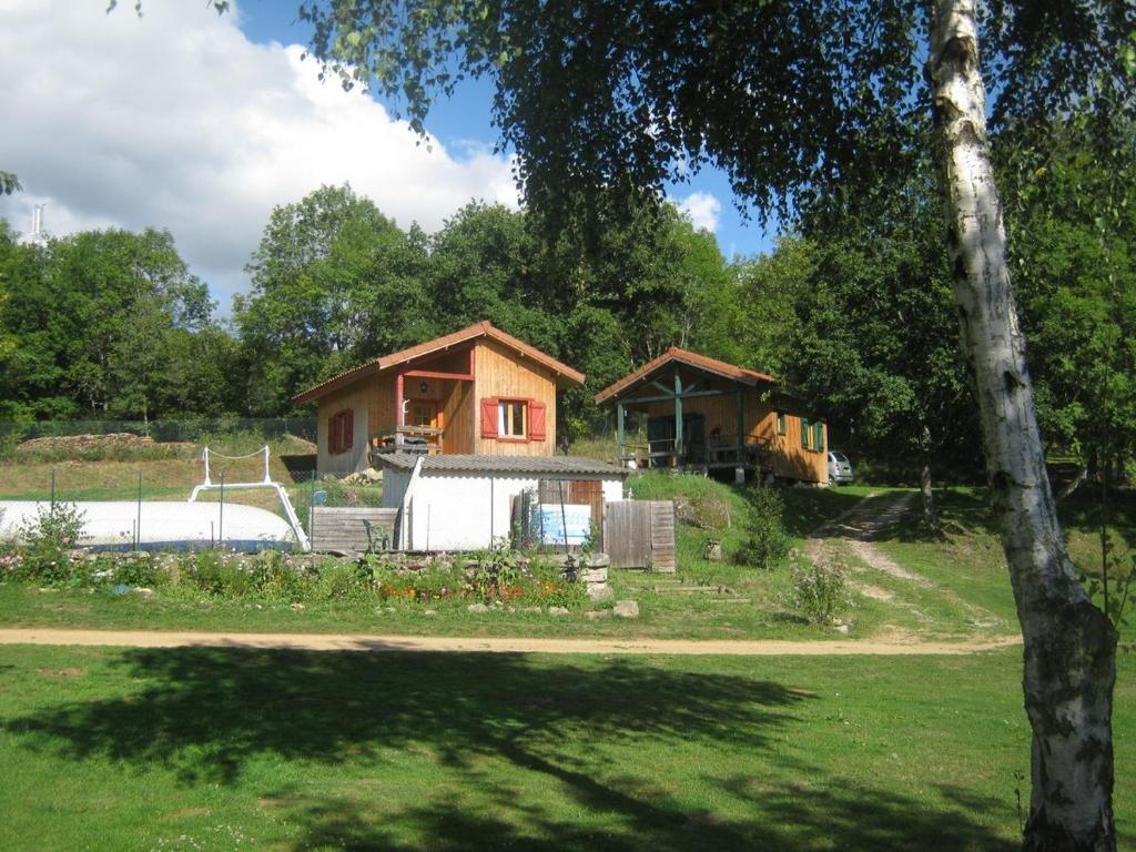 Camping Le Montbartoux Vollore-Ville Exterior foto